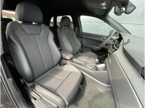 Audi Q3 40 TFSI quattro s tronic S line LED AHK RFK ACC
