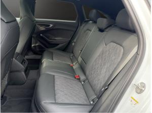 Audi A5 Avant e-hybrid quattro 270 kW S tronic / Tech pro / HUD / AHK / PANO / B & O / MEMORY