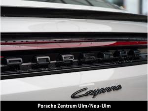Porsche Cayenne E-Hybrid Coupé Black Edition kreide, SportDesign-Paket, AHK, 21-Räder, InnoDrive, Sitzbelüftung