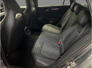 Volkswagen Passat 1.5 eTSI R-Line DSG Pano AHK IQ.Light DCC