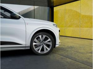 Audi Q6 e-tron quattro S line business