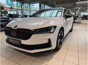 Skoda Superb Combi Sportline 2,0 TDI 7-Gang-DSG 4x4 sofort verfügbar