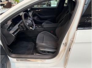 Skoda Superb Combi Sportline 2,0 TDI 7-Gang-DSG 4x4 sofort verfügbar