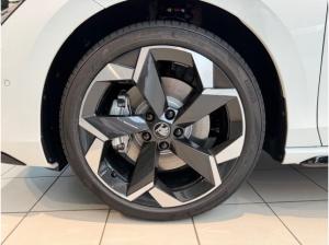 Skoda Superb Combi Sportline 2,0 TDI 7-Gang-DSG 4x4 sofort verfügbar
