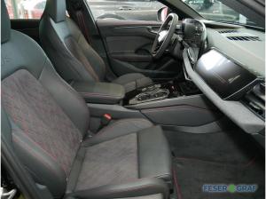 Audi A6 Avant TDI quattro S tronic