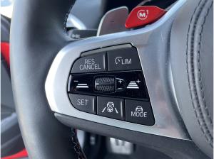 BMW M8 Competition Coupé xDrive 360° B&W Carbon ext.