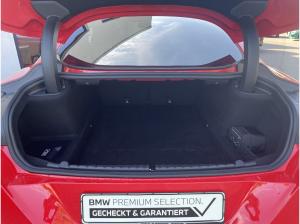 BMW M8 Competition Coupé xDrive 360° B&W Carbon ext.