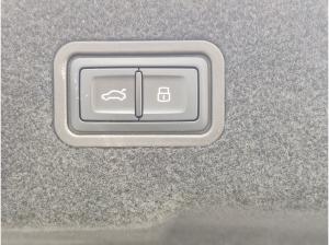 Audi A8 Lang 60 TFSIe qu. S line Ruhes*TVFond*Allradl