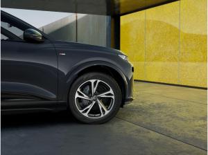 Audi Q6 e-tron S-line AHK*ACC*NAV*eHK*LED