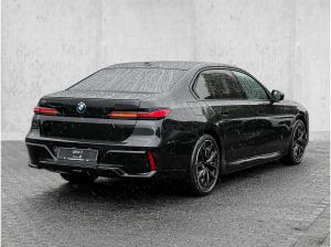 BMW i7 eDrive50 M Sportpaket Pro * Connoisseur Paket * Bowers & Wilkins Diamond * Pano Sky-Lounge * Carbon