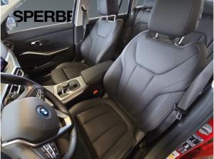BMW 330 e xDrive ACC*Head Up*AHK*DAB*HIFI*Memory*Sportsitze* uvm.