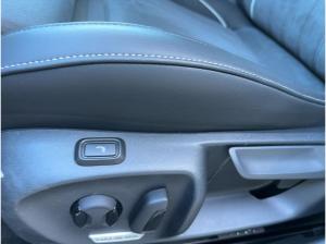 Volkswagen Passat Variant 1.5 TSI eHybrid DSG AHK ACC HUD