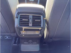 Skoda Karoq SOFORT VERFÜGBAR! Sportline Navi DCC ACC AHK Matrix-LED