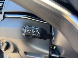 Skoda Karoq SOFORT VERFÜGBAR! Sportline Navi DCC ACC AHK Matrix-LED