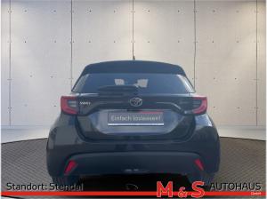 Toyota Yaris 1.5 Hybrid Teamplayer + Comfort Paket