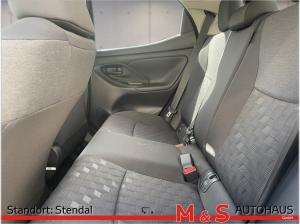 Toyota Yaris 1.5 Hybrid Teamplayer + Comfort Paket