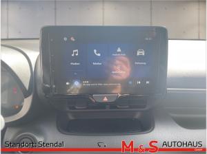 Toyota Yaris 1.5 Hybrid Teamplayer + Comfort Paket