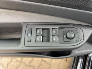 Volkswagen Golf Limousine 1,5 DSG R-Line LED Navi Kamera