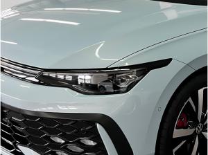Volkswagen Golf GTE 1,5 l eHybrid PANO AHK Technikpaket Park&ComfortPRO
