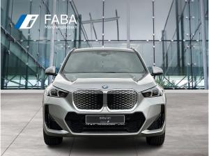 BMW iX1 xDrive30 M Sportpaket Panorama AHK H&K HiFi