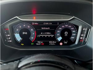 Audi A1 Sportback 30 TFSI S line S tronic LED/ACC/KAM