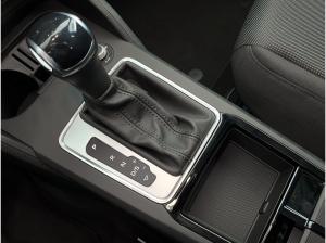 Audi Q2 35 TFSI S tronic LED DAB CarPlay Einparkhilfe