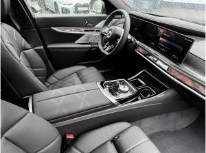 BMW i7 eDrive50 M Sportpaket Pro * Connoisseur Paket * Bowers & Wilkins Diamond * Pano Sky-Lounge * Carbon