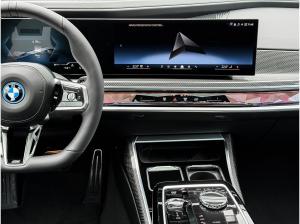 BMW i7 eDrive50 M Sportpaket Pro * Connoisseur Paket * Bowers & Wilkins Diamond * Pano Sky-Lounge * Carbon