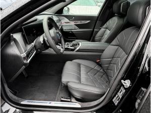 BMW i7 eDrive50 M Sportpaket Pro * Connoisseur Paket * Bowers & Wilkins Diamond * Pano Sky-Lounge * Carbon