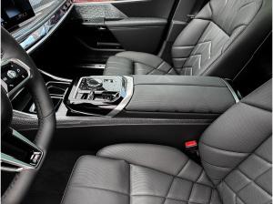 BMW i7 eDrive50 M Sportpaket Pro * Connoisseur Paket * Bowers & Wilkins Diamond * Pano Sky-Lounge * Carbon