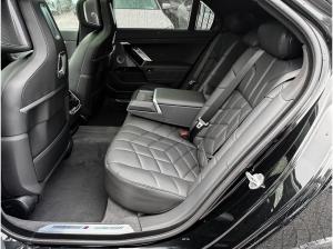 BMW i7 eDrive50 M Sportpaket Pro * Connoisseur Paket * Bowers & Wilkins Diamond * Pano Sky-Lounge * Carbon