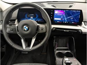 BMW X1 sDrive20i AHK DA+ PA+ HuD ACC 360° Lhz DAB