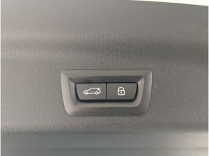 BMW X1 sDrive20i AHK DA+ PA+ HuD ACC 360° Lhz DAB