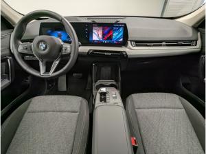 BMW X1 sDrive18i DA Prof PA+ HuD 360° Shz DAB LED 18''