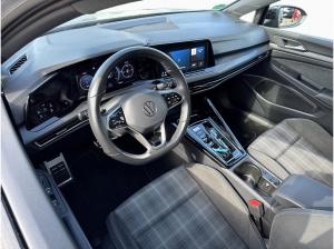 Volkswagen Golf VIII GTD 2.0 TDI 7-DSG KLIMA PDC LED