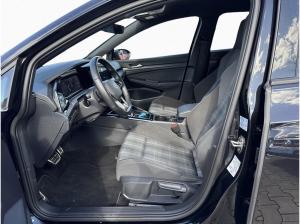Volkswagen Golf VIII GTD 2.0 TDI 7-DSG KLIMA PDC LED