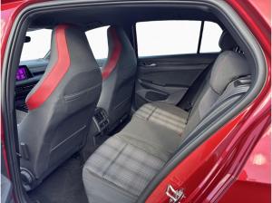 Volkswagen Golf VIII GTI 2.0 TSI OPF 7-Gang-DSG NAVI