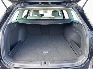 Volkswagen Passat Variant Elegance 2.0 TSI OPF 4MOTION 206