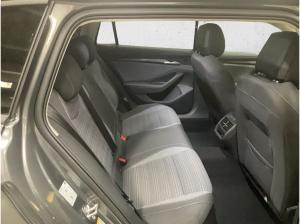 Skoda Superb Combi Selection 2.0 TDI NAVI AHK ACC LED