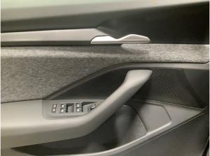Skoda Superb Combi Selection 2.0 TDI NAVI AHK ACC LED