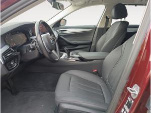 BMW 530 xDrive/*Haustürlieferung*Sofort Verfügbar*Anhängerkupplung*Innovationspaket*Business-Paket