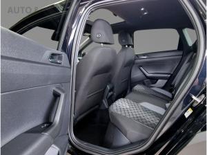 Volkswagen Taigo R-Line 1,5 l TSI DSG *AHK* *PANO*