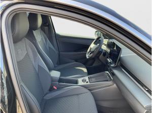 Volkswagen T-Roc R-Line 1.5 eTSI DSG AHK Kamera Navi