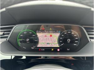Audi Q8 e-tron 55 qu MATRIX PANO 360° ACC advanced