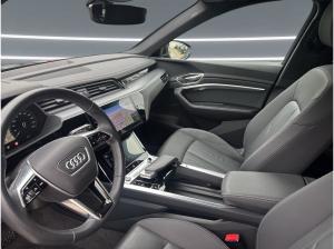 Audi Q8 e-tron 55 qu MATRIX PANO 360° ACC advanced