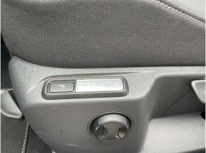 Volkswagen T-Roc 1.5 TSI R-Line DSG LED AHK ACC CarPlay Cam