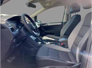 Volkswagen Touran 1.5 TSI DSG Comfortline LED SHZ ACC PDC