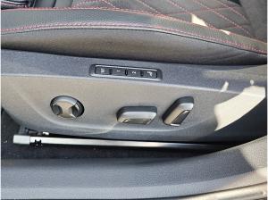 Skoda Octavia Combi 2.0 TSI DSG RS ACC AHK Navi 360