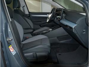 Volkswagen Golf VIII