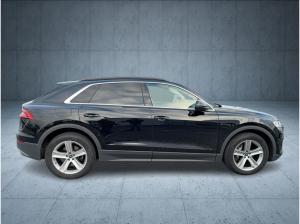 Audi Q8 SUV 55 TFSI qu. tiptr. Luft 20 FLA 360 ACC